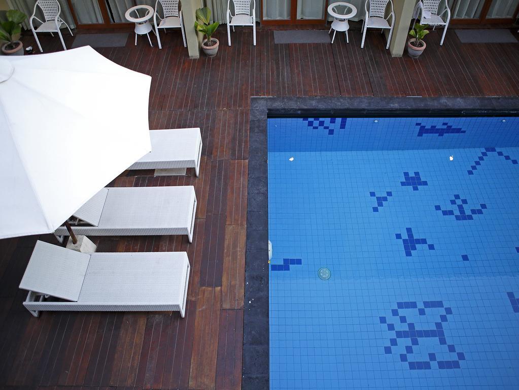 Devata Suites And Residence Legian  Ngoại thất bức ảnh