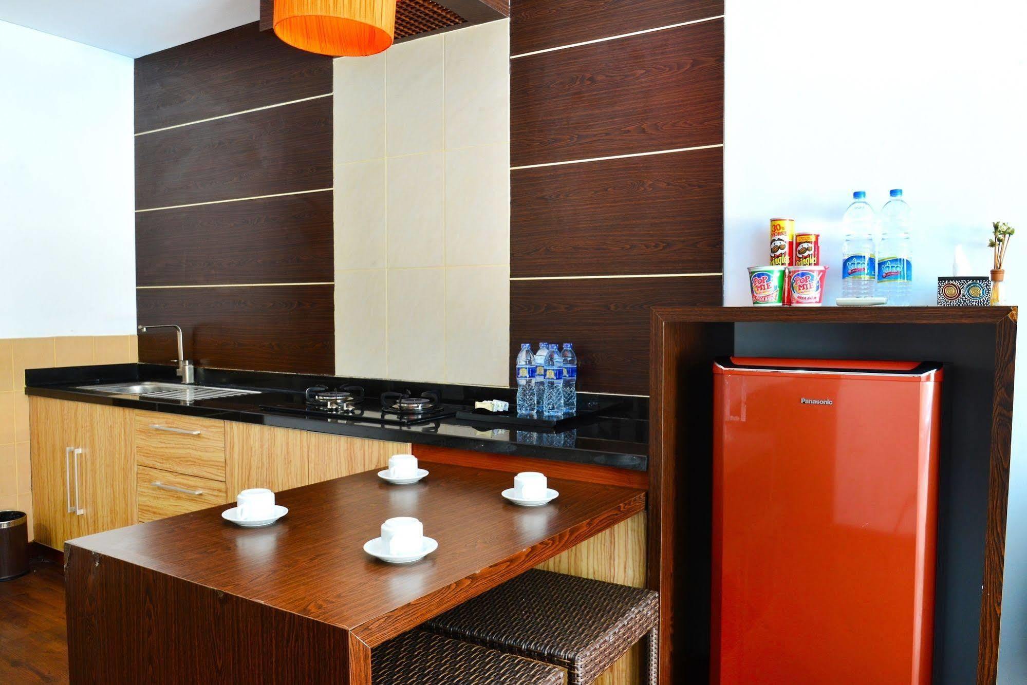 Devata Suites And Residence Legian  Ngoại thất bức ảnh