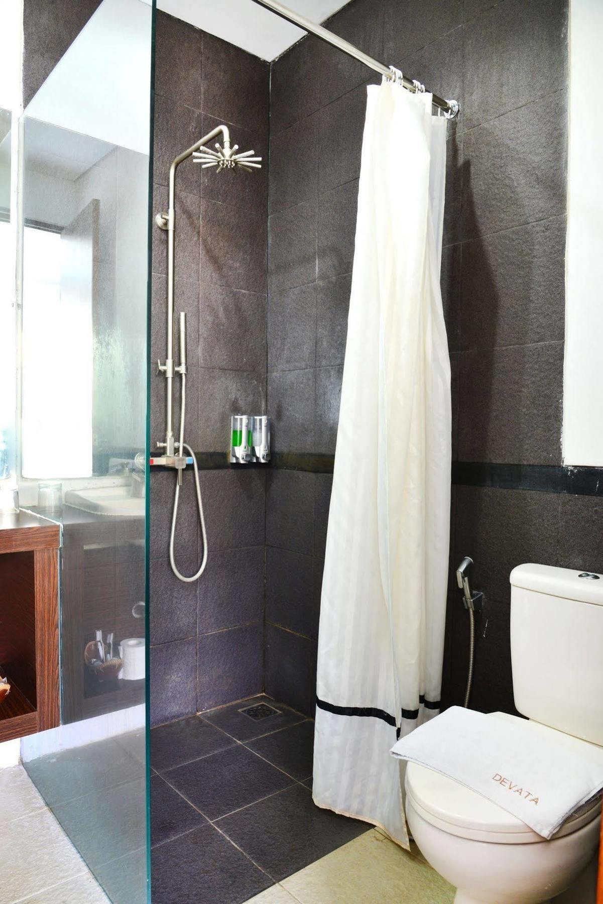 Devata Suites And Residence Legian  Ngoại thất bức ảnh