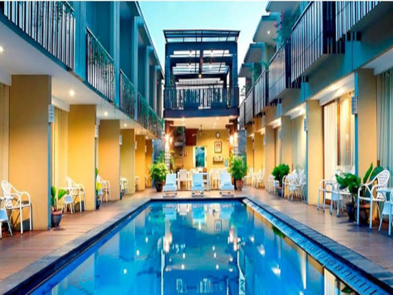 Devata Suites And Residence Legian  Ngoại thất bức ảnh